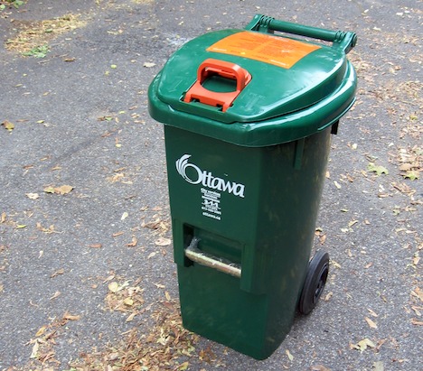 The Ottawa Green Bin Program — Greenapple Cleaning